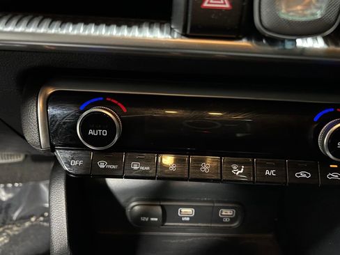 Used 2022 Kia K5 LXS image 27