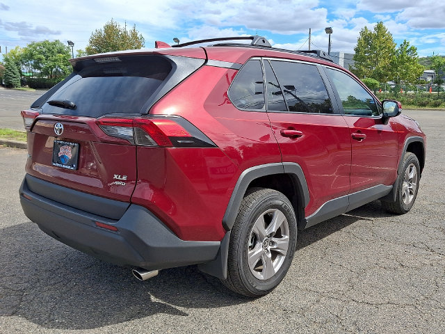 Certified 2025 Toyota RAV4 XLE w/ Convenience Package AWD/4WD image 4