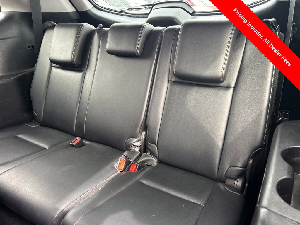 Used 2018 Toyota Highlander XLE AWD/4WD image 16