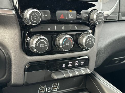 New 2026 RAM 1500 4WD 4D Crew Cab Big Horn/Lone image 18