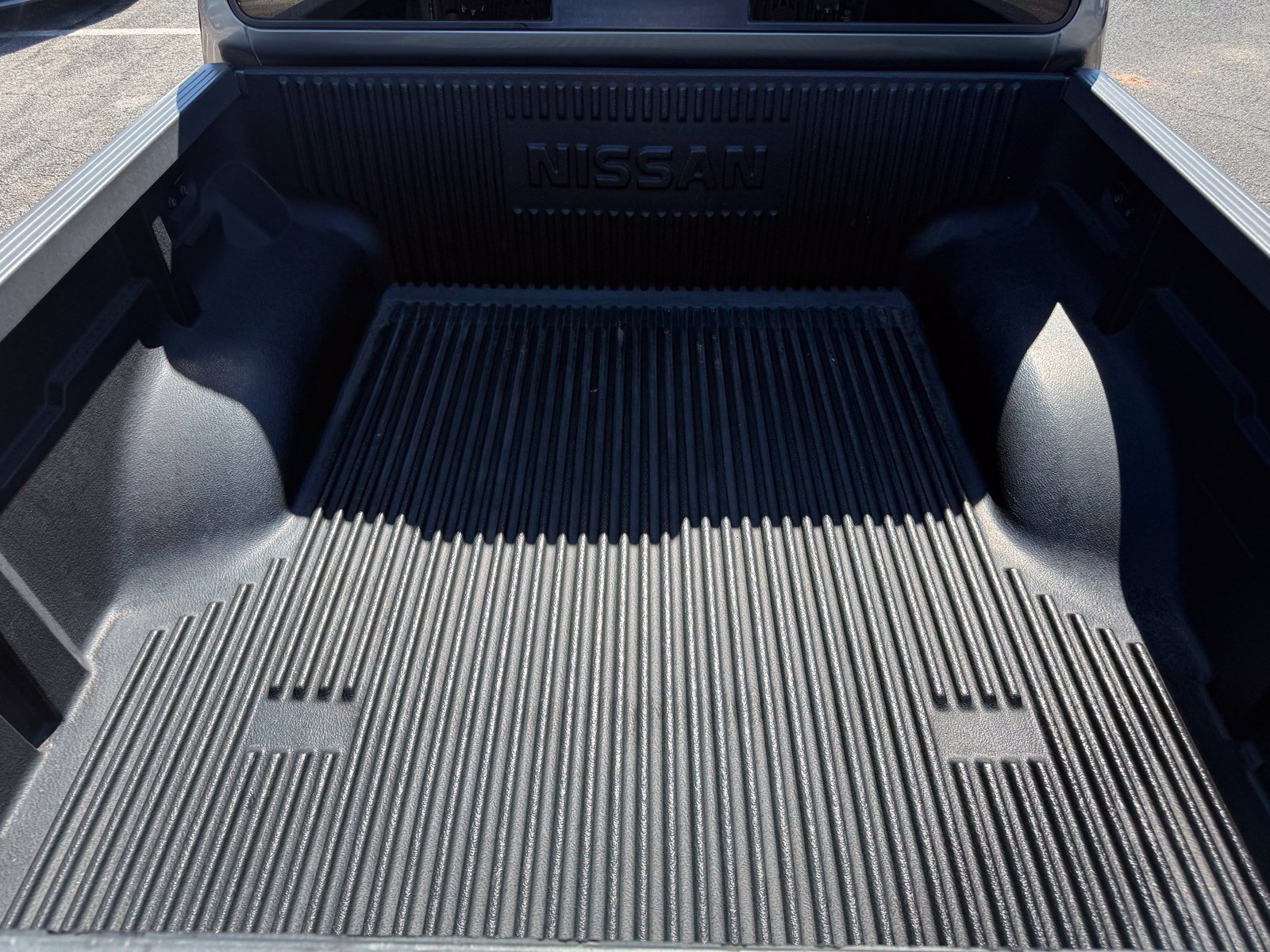 Used 2018 Nissan Frontier SV RWD image 10