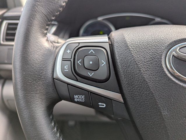 Used 2016 Toyota Camry XLE FWD image 13