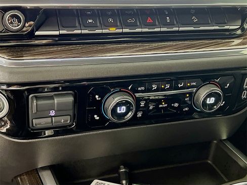 Used 2023 Chevrolet Silverado 1500 LT Trail Boss w/ Protection Package image 15