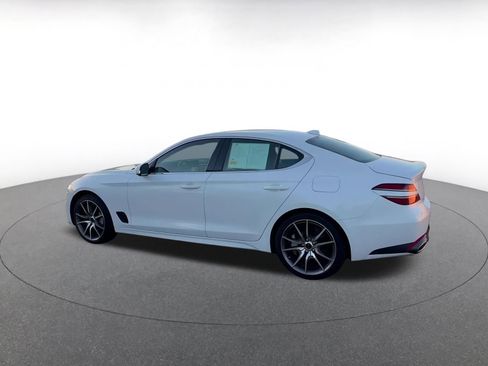 Used 2025 Genesis G70 2.5T image 11