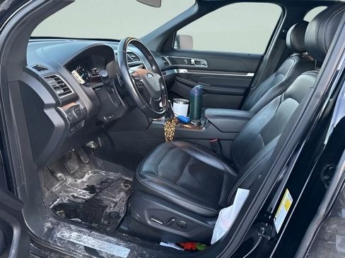 Used 2016 Ford Explorer Limited image 12