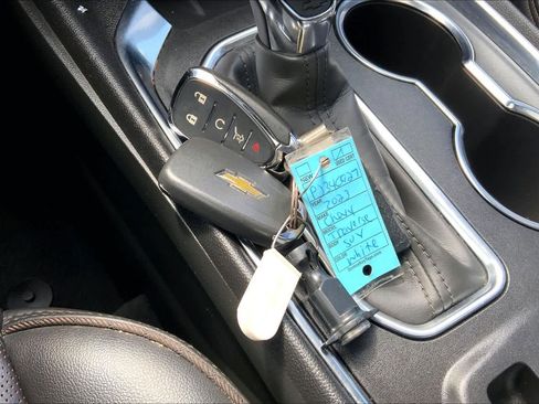 Used 2023 Chevrolet Traverse High Country image 15