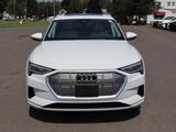 Used 2021 Audi e-tron Premium Plus w/ Premium Plus Package image 2