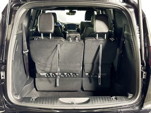 New 2026 Chrysler Pacifica Select image 19
