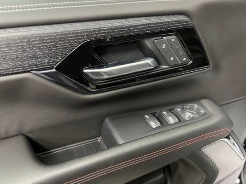 Used 2025 GMC Yukon AT4 Ultimate w/ LPO, Floor Liner Package image 23