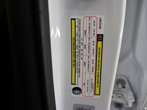 Used 2022 RAM 1500 Laramie AWD/4WD image 72