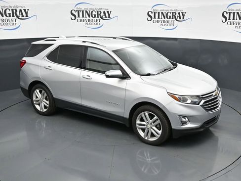 Used 2019 Chevrolet Equinox Premier AWD/4WD image 18