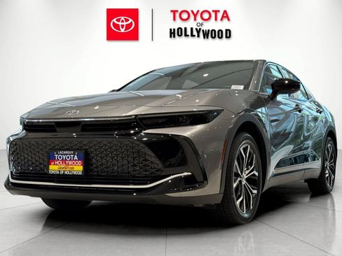 New 2026 Toyota Crown AWD/4WD image 7