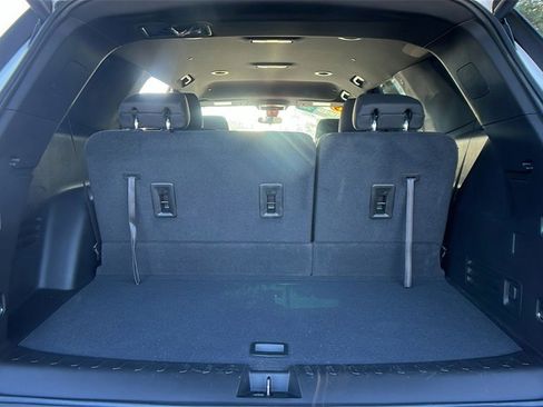 Certified 2023 Chevrolet Traverse LT image 10