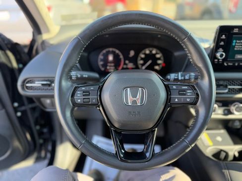 Used 2024 Honda HR-V EX-L image 13