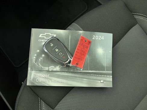 Certified 2024 Chevrolet Blazer LT image 34