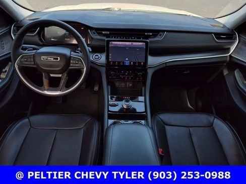 Used 2023 Jeep Grand Cherokee L Limited w/ Luxury Tech Group II AWD/4WD image 43