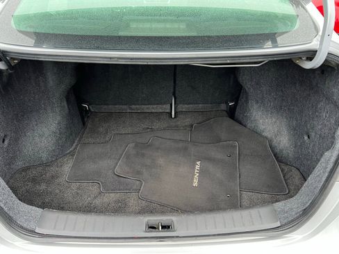 Used 2019 Nissan Sentra SV image 14