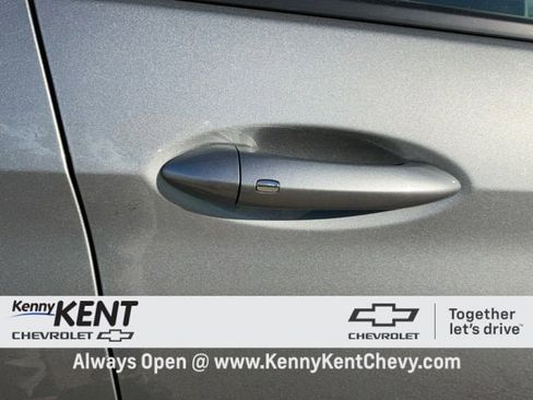 Used 2025 Chevrolet TrailBlazer LT image 10