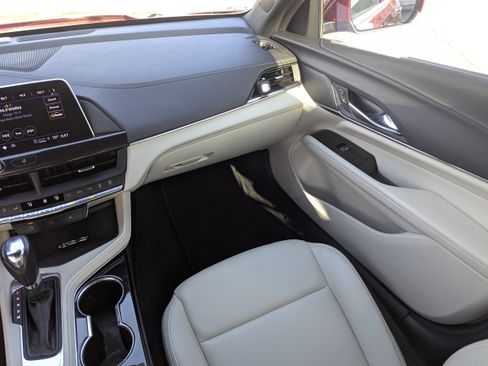 Used 2023 Cadillac CT4 Luxury image 15