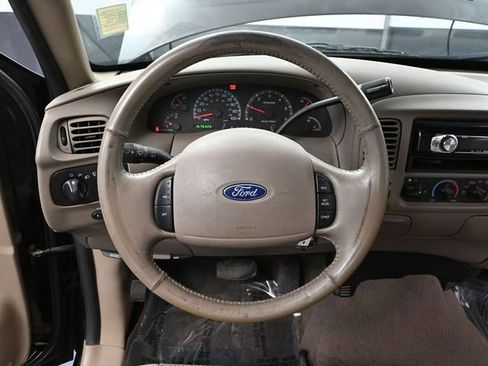 Used 2003 Ford F150 XLT image 25