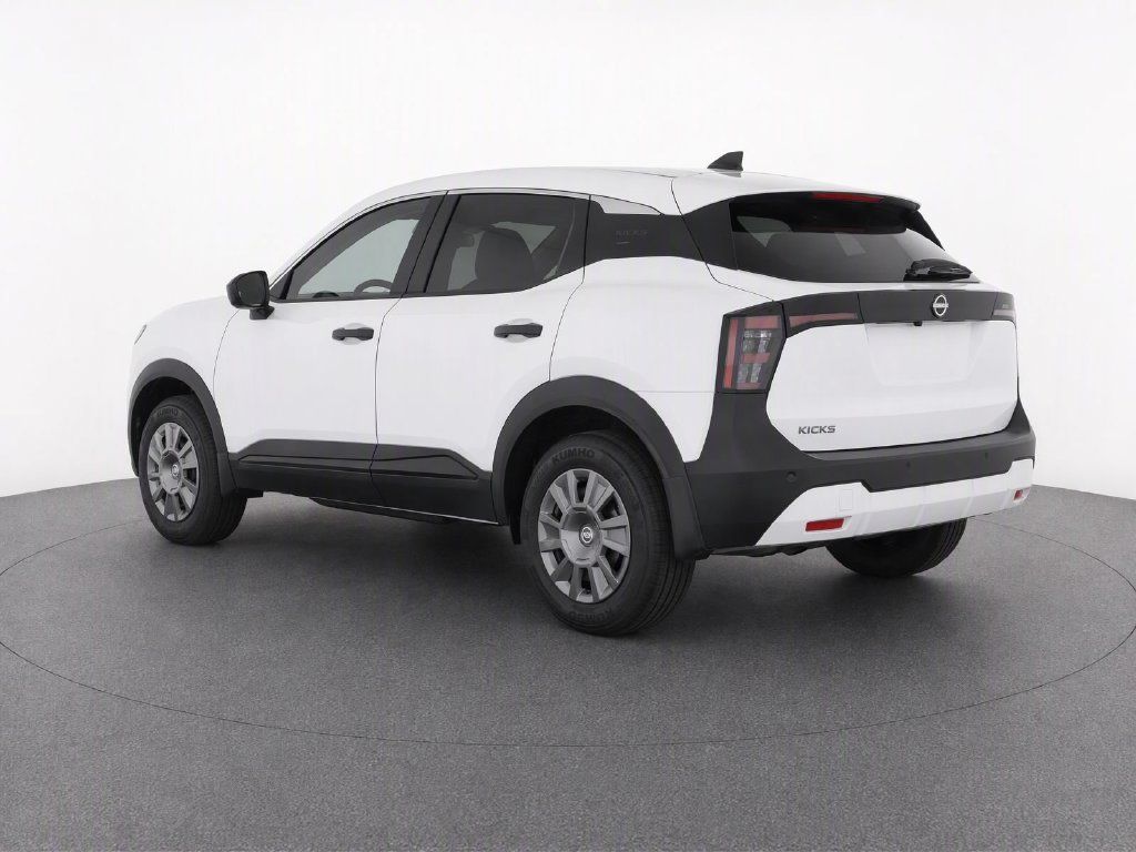 Used 2026 Nissan Kicks S FWD image 4