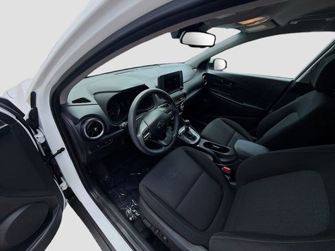 Used 2023 Hyundai Kona SEL w/ Cargo Package FWD image 7