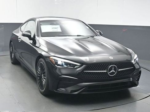 New 2026 Mercedes-Benz CLE 300 4MATIC Coupe image 2