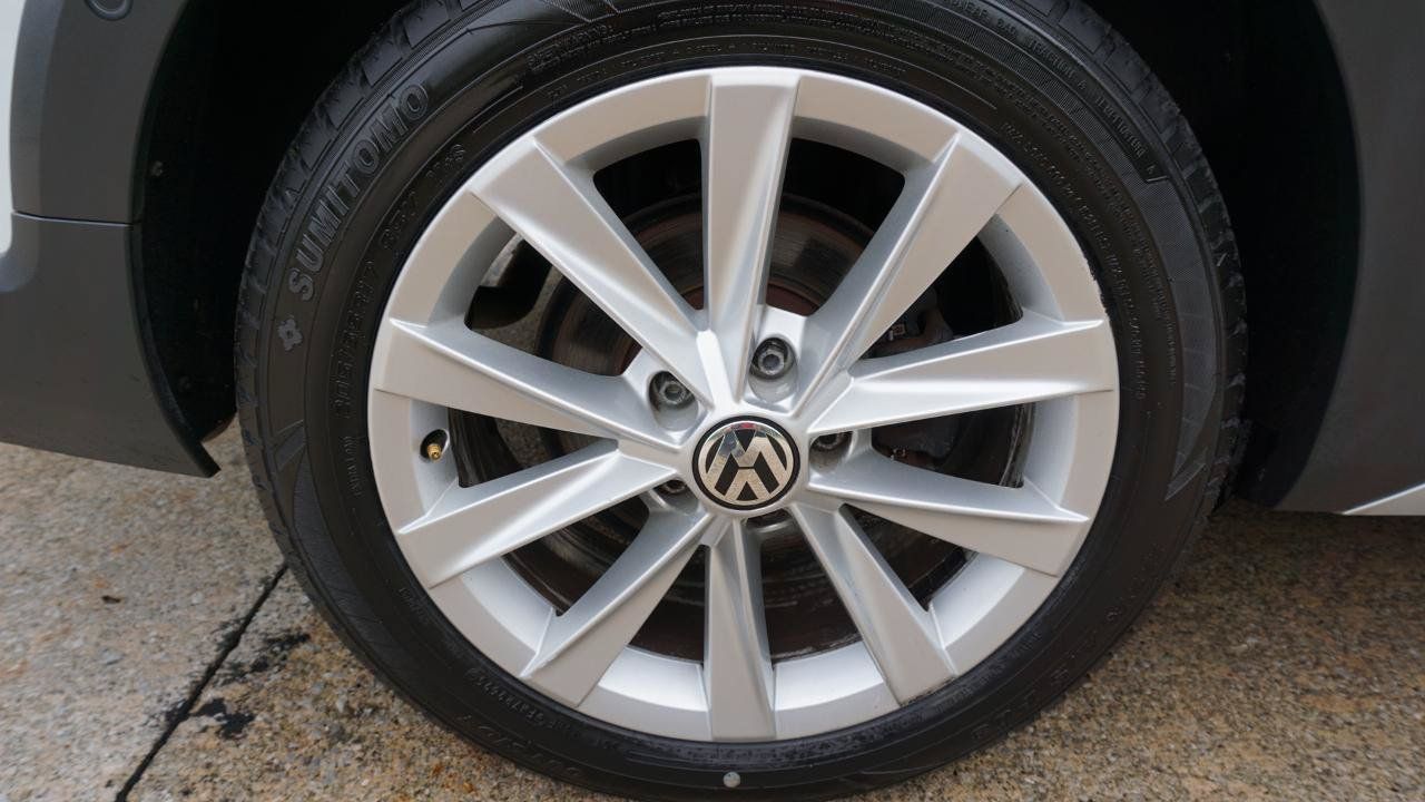 Used 2017 Volkswagen Golf Alltrack SE AWD/4WD image 13