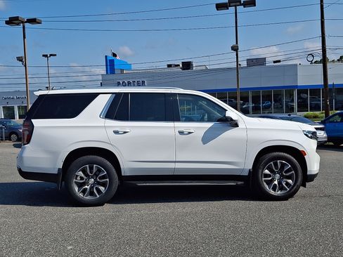 Used 2021 Chevrolet Tahoe LT w/ LT Signature Package AWD/4WD image 7