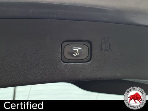 Used 2022 Ford Edge Titanium AWD/4WD image 15