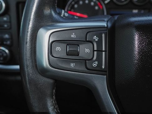 Certified 2022 Chevrolet Silverado 1500 LTZ w/ Safety Package II AWD/4WD image 28
