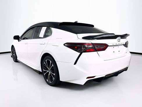 Used 2019 Toyota Camry SE FWD image 28
