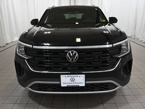 Used 2024 Volkswagen Atlas Cross Sport SE AWD/4WD image 15