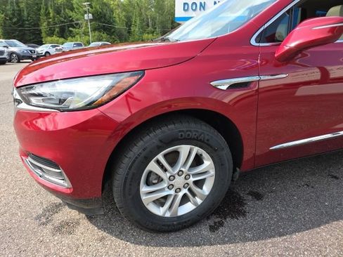 Used 2020 Buick Enclave Essence FWD image 33