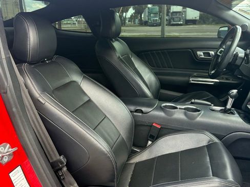 Used 2021 Ford Mustang Premium image 13