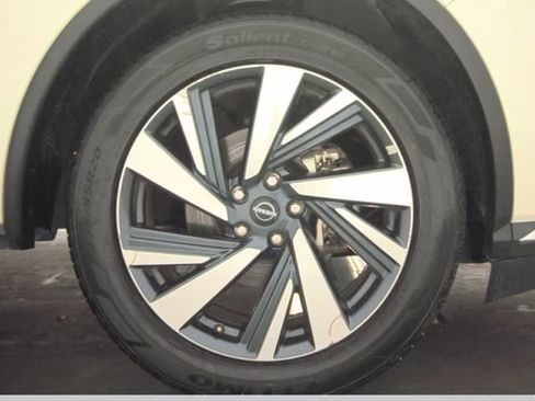 Used 2023 Nissan Murano SL w/ SL Moonroof Package image 18