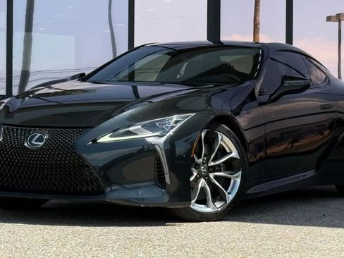 Used 2018 Lexus LC 500 Coupe w/ Sport Package RWD image 2