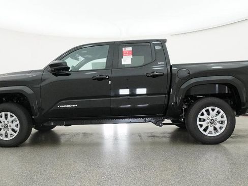 New 2026 Toyota Tacoma SR5 AWD/4WD image 22
