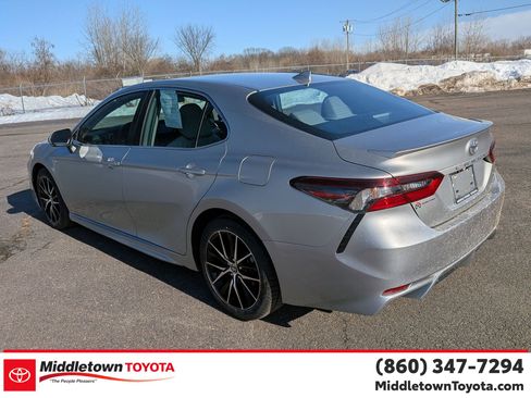 Certified 2024 Toyota Camry SE image 5