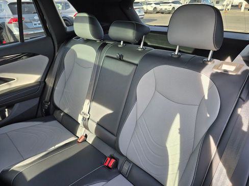 New 2026 Volkswagen Tiguan SE R-Line AWD/4WD image 17