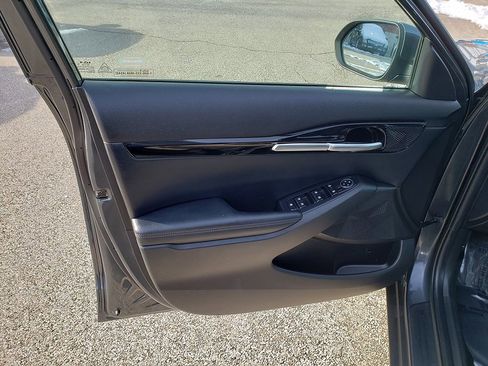 Used 2024 Kia Seltos EX image 10