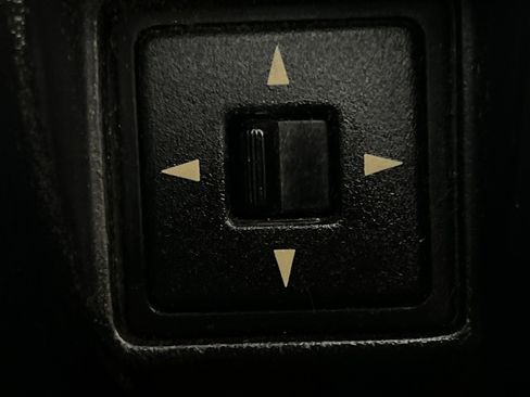 Used 2002 MAZDA MX-5 Miata LS image 34