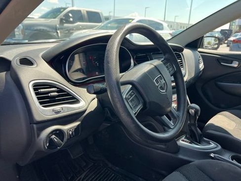 Used 2016 Dodge Dart SE w/ Convenience Group FWD image 9