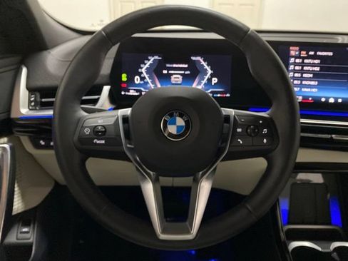 Used 2026 BMW X2 xDrive28i AWD/4WD image 13