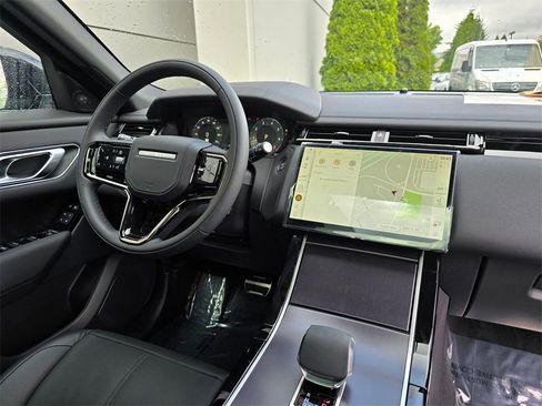 New 2026 Land Rover Range Rover Velar Dynamic SE AWD/4WD image 33