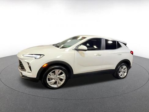 Used 2025 Buick Encore GX Preferred image 8