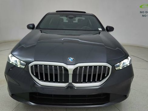 Used 2025 BMW 530i RWD image 13
