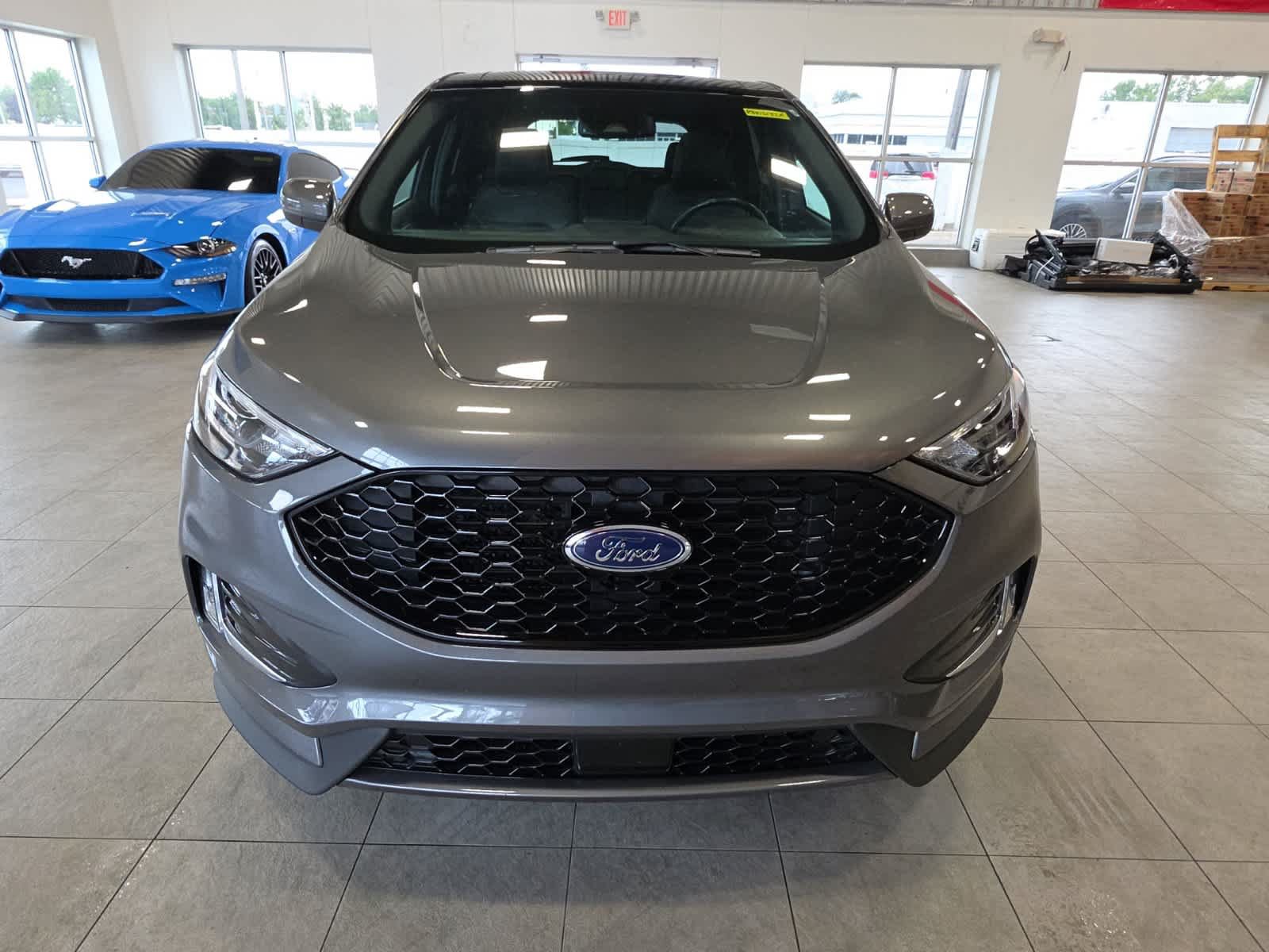 Used 2024 Ford Edge ST-Line AWD/4WD image 2
