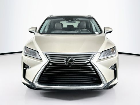 Used 2017 Lexus RX 350 FWD w/ Premium Package image 2