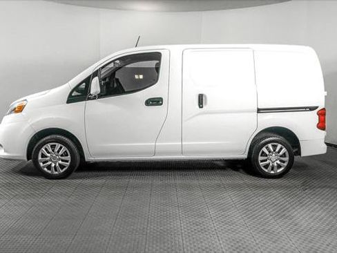 Used 2020 Nissan NV200 SV w/ Back Door Glass Package FWD image 3